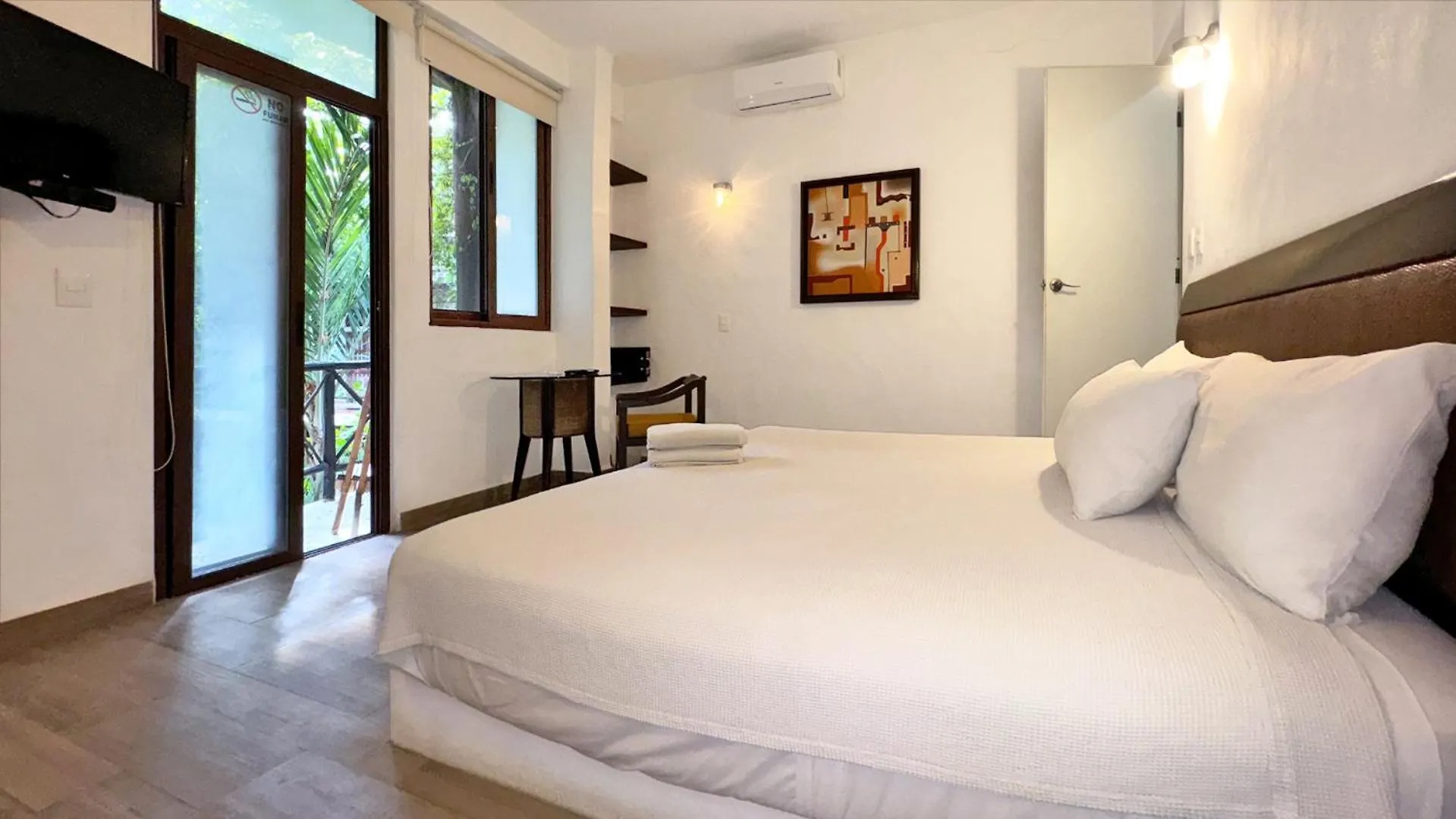 Siesta Fiesta Hotel Adults Only - 5Th Avenue Playa del Carmen 2*,  Mexico